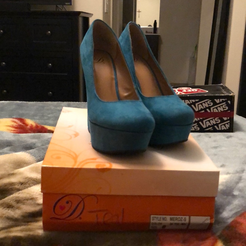 Delicious Teal Suede Platform Wedges